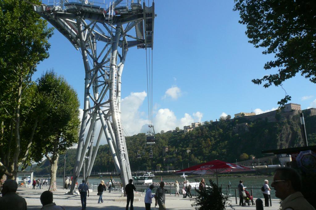 Ferienwohnungen Im Moseltal Löf Εξωτερικό φωτογραφία